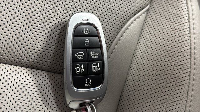 Used 2024 Hyundai Tucson Limited AWD/4WD image 21