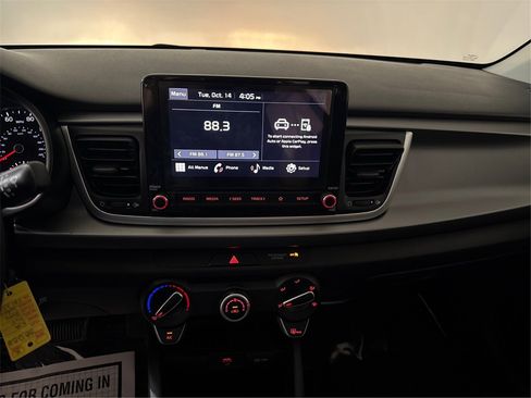 Used 2023 Kia Rio LX image 16