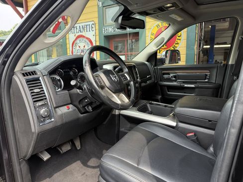 Used 2016 RAM 2500 Laramie AWD/4WD image 12