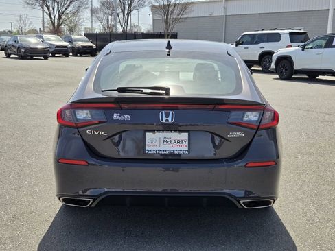 Used 2023 Honda Civic Sport Touring image 10