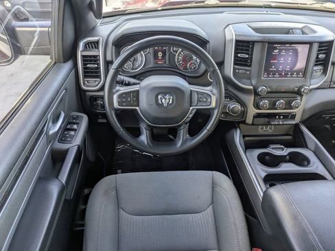 Used 2021 RAM 1500 Big Horn RWD image 15