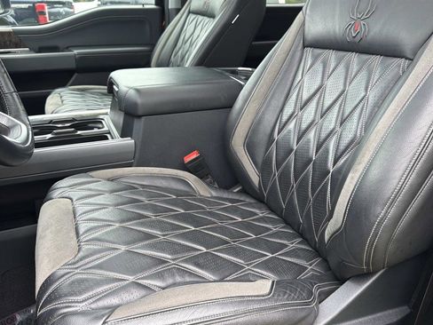 Used 2024 Ford F250 Lariat w/ Lariat Ultimate Package AWD/4WD image 13