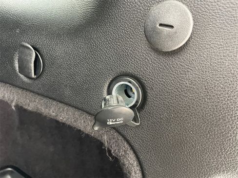 Used 2016 Jeep Grand Cherokee Limited image 54