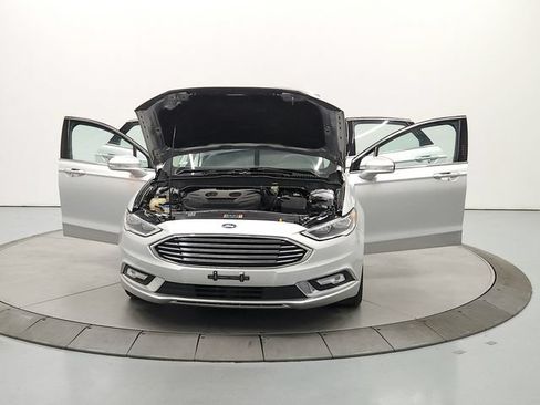 Used 2018 Ford Fusion Titanium AWD/4WD image 11