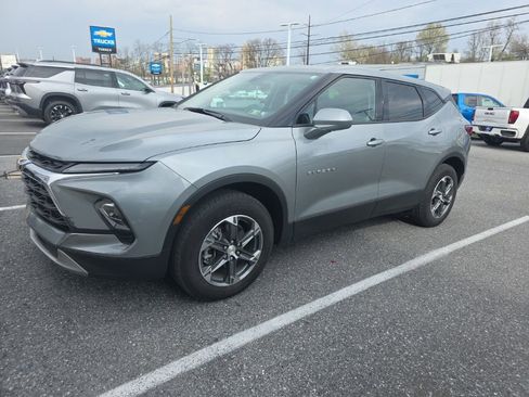 Used 2025 Chevrolet Blazer LT w/ LPO, Floor Liner Package image 1