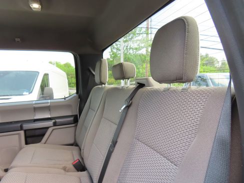 Used 2022 Ford F250 XLT w/ XLT Premium Package AWD/4WD image 35