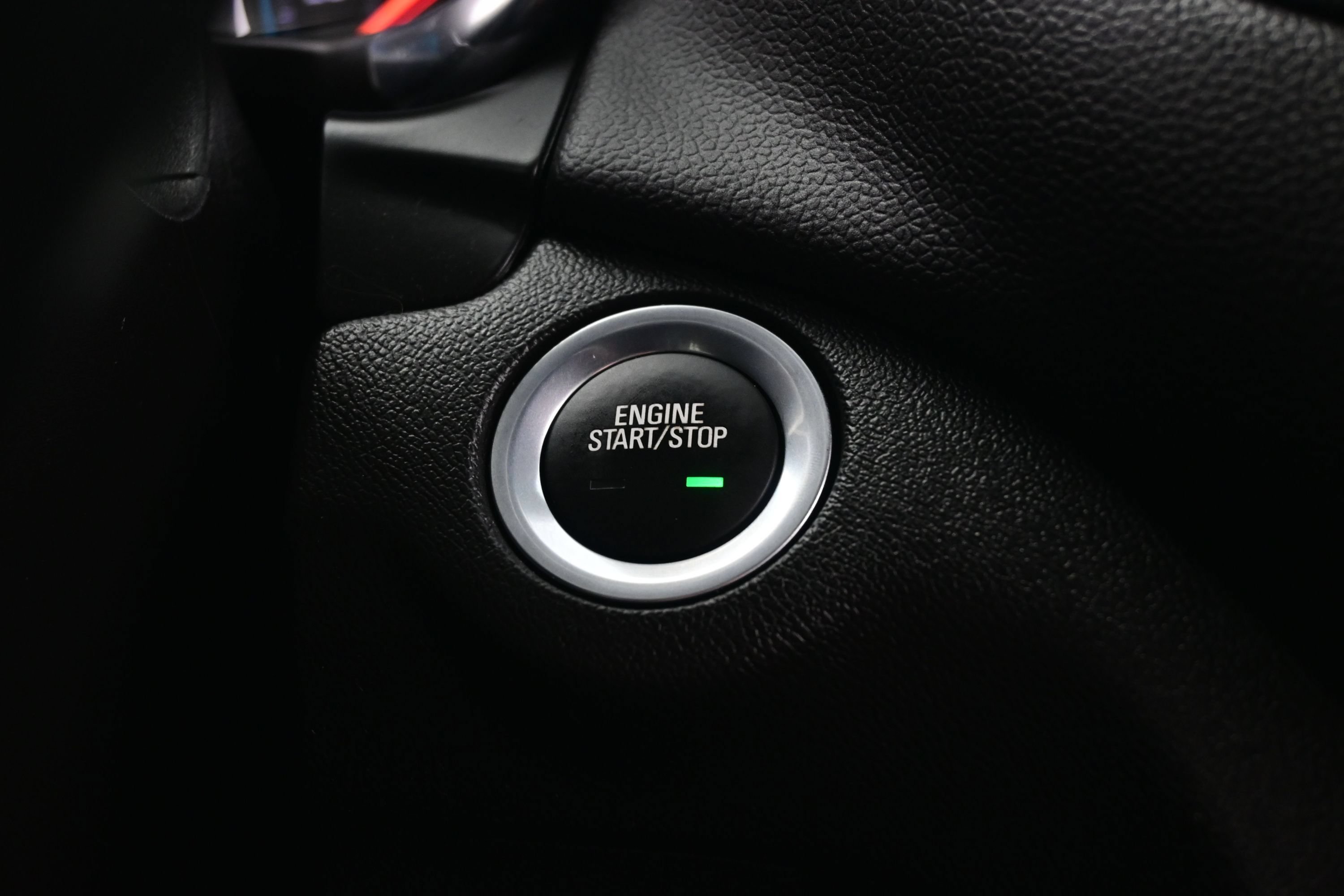 Used 2024 Chevrolet Equinox LT w/ LPO, Floor Liner Package FWD image 22