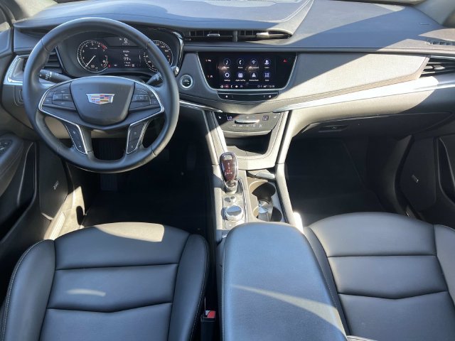 Certified 2024 Cadillac XT5 Luxury w/ LPO, Floor Liner Package AWD/4WD image 13