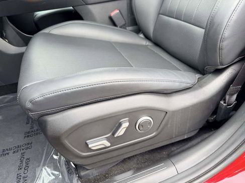 Used 2026 Hyundai Santa Fe SEL AWD/4WD image 15