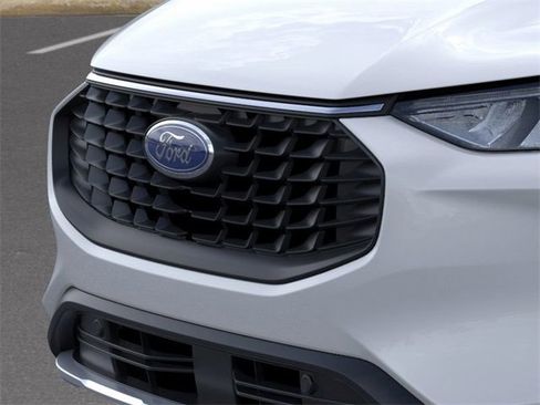 New 2026 Ford Escape Active image 17