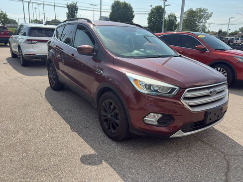 Used 2018 Ford Escape SEL AWD/4WD image 4