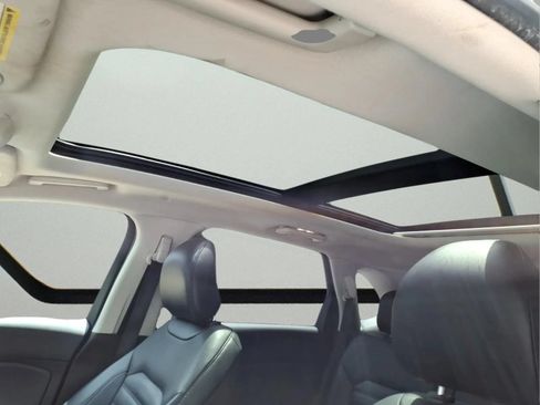 Used 2017 Ford Edge SEL w/ Equipment Group 201A AWD/4WD image 11