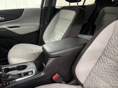 Used 2023 Chevrolet Equinox LT FWD image 35