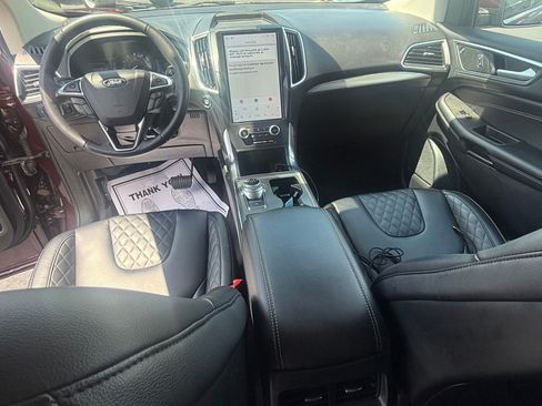 Used 2024 Ford Edge Titanium AWD/4WD image 16