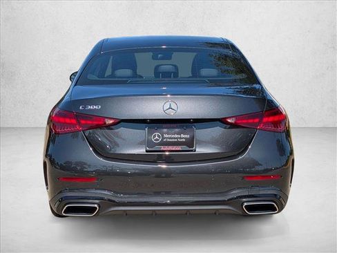 Used 2025 Mercedes-Benz C 300 Sedan image 8