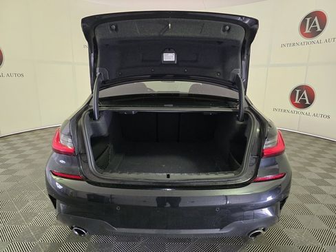 Used 2021 BMW 330i xDrive Sedan w/ M Sport Package image 8