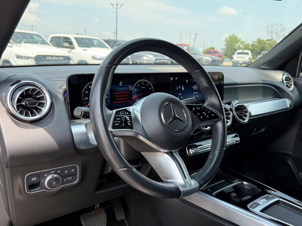 Used 2024 Mercedes-Benz GLB 250 image 11