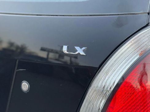 Used 2010 Kia Rio5 Rio5 LX Hatchback 4D image 9