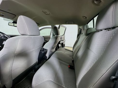 Used 2021 Toyota Tacoma SR5 RWD image 13