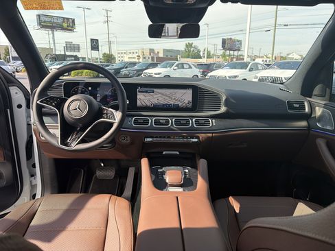 Used 2026 Mercedes-Benz GLE 580 4MATIC image 30