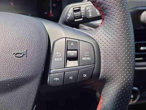 Used 2025 Ford Escape ST-Line Select AWD/4WD image 20