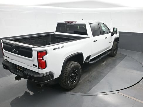 Used 2024 Chevrolet Silverado 2500 ZR2 w/ ZR2 Bison Edition AWD/4WD image 30