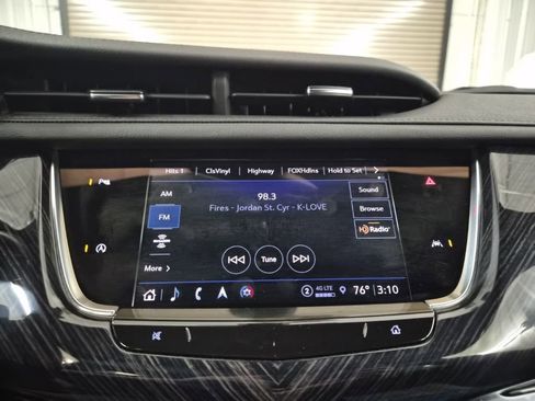 Certified 2025 Cadillac XT6 Premium Luxury image 29