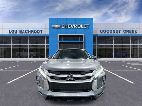 Used 2023 Mitsubishi Outlander Sport ES image 3