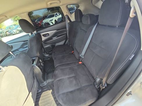 Used 2020 Nissan Murano SV image 13