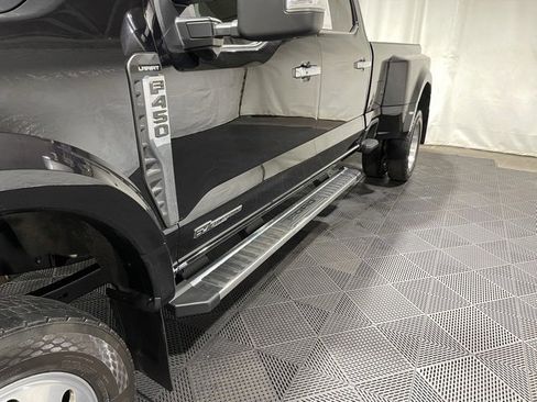 Used 2024 Ford F450 Lariat w/ Chrome Package image 31