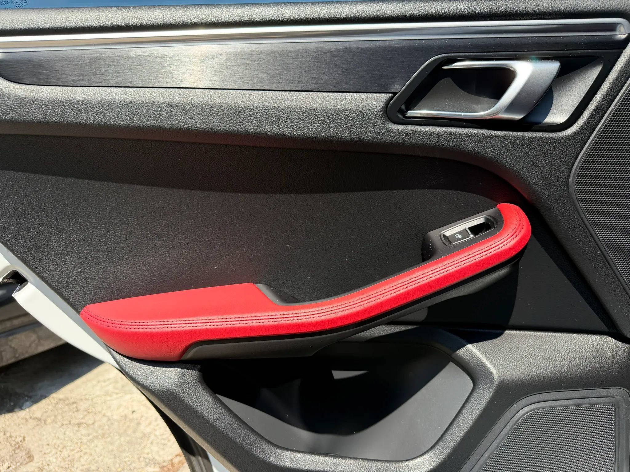 Used 2020 Porsche Macan GTS AWD/4WD image 11