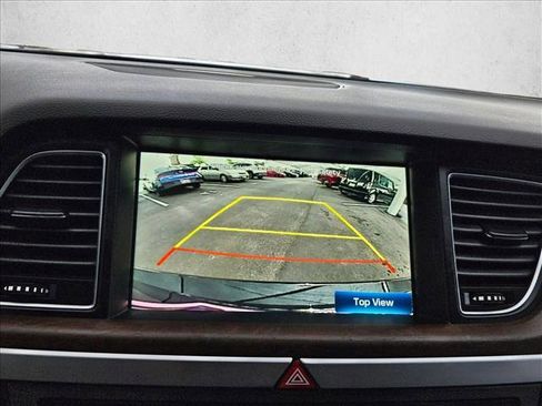 Used 2015 Hyundai Genesis 5.0 w/ Option Group 05 RWD image 11