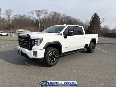 Used 2022 GMC Sierra 2500 AT4 AWD/4WD image 1