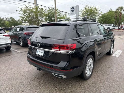Used 2023 Volkswagen Atlas SE image 8