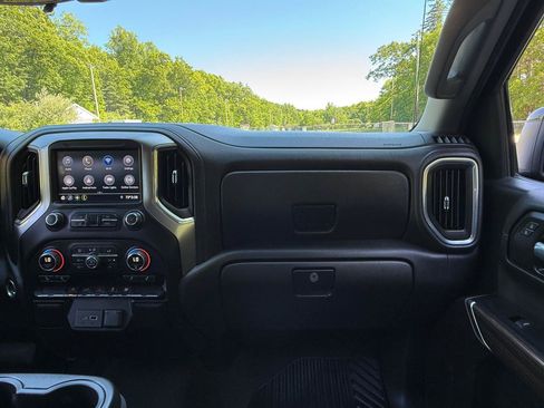 Used 2021 Chevrolet Silverado 1500 RST w/ Redline Edition AWD/4WD image 28