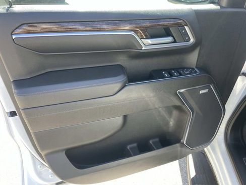 Used 2022 GMC Sierra 1500 Elevation w/ Elevation Premium Package image 14
