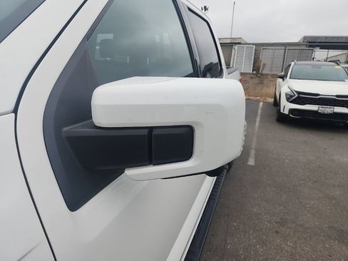 Used 2023 Ford F150 Lariat AWD/4WD image 7