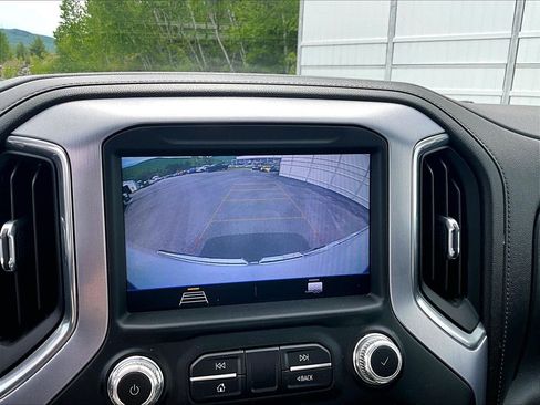 Used 2019 GMC Sierra 1500 Elevation w/ X31 Off-Road Package AWD/4WD image 19