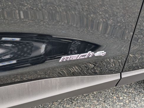 Certified 2024 Ford Mustang Mach-E Select w/ Comfort Package Lite image 9