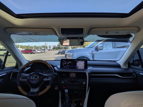 Used 2021 Lexus RX 350 FWD w/ Premium Package image 16