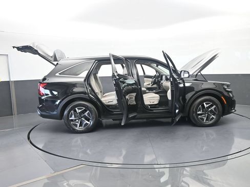 Used 2023 Kia Sorento EX FWD image 75