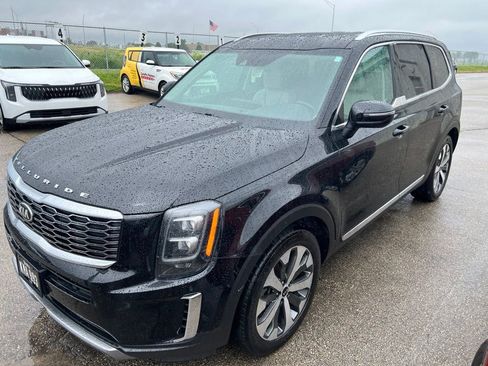 Used 2021 Kia Telluride EX w/ EX Premium Package AWD/4WD image 2