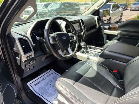 Used 2019 Ford F150 Lariat w/ Equipment Group 502A Luxury AWD/4WD image 14