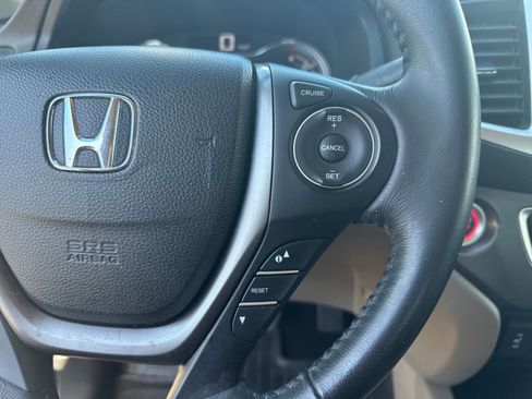 Used 2018 Honda Ridgeline RTL image 19