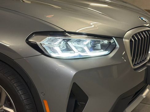 Used 2024 BMW X3 xDrive30i w/ Premium Package w/ZPA AWD/4WD image 11