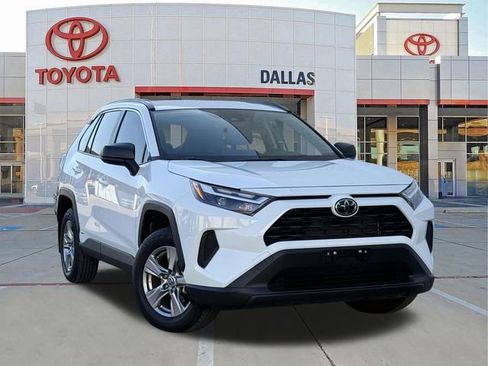 Used 2025 Toyota RAV4 LE image 1