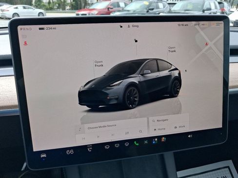 Used 2023 Tesla Model Y Long Range AWD/4WD image 10