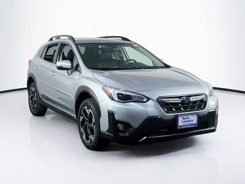 Used 2023 Subaru Crosstrek 2.5i Limited AWD/4WD image 3