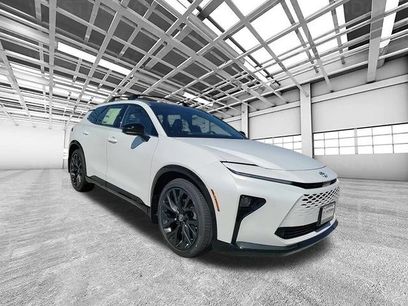 New 2025 Toyota Crown Signia