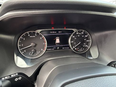 Used 2025 Nissan Rogue SV AWD/4WD image 21
